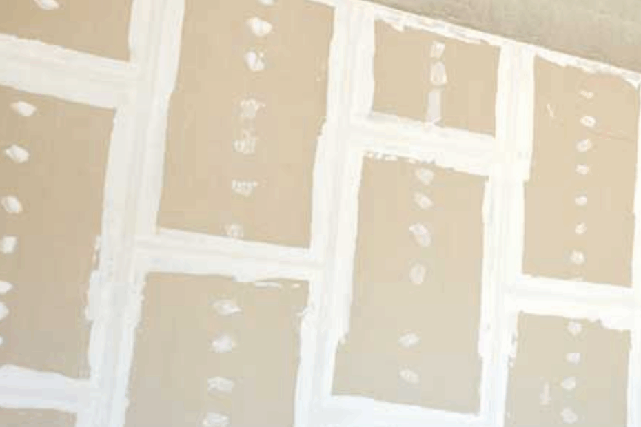 Comment renforcer un placo déjà posé